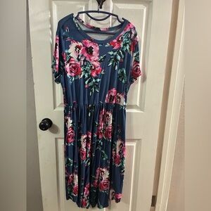 Women’s XL Floral Dress